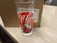 Szklanki Coca Cola z Mikołajem