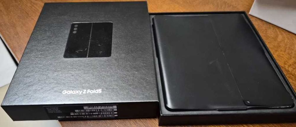 Samsung Galaxy Z Fold5 512GB używany stan dobry!!