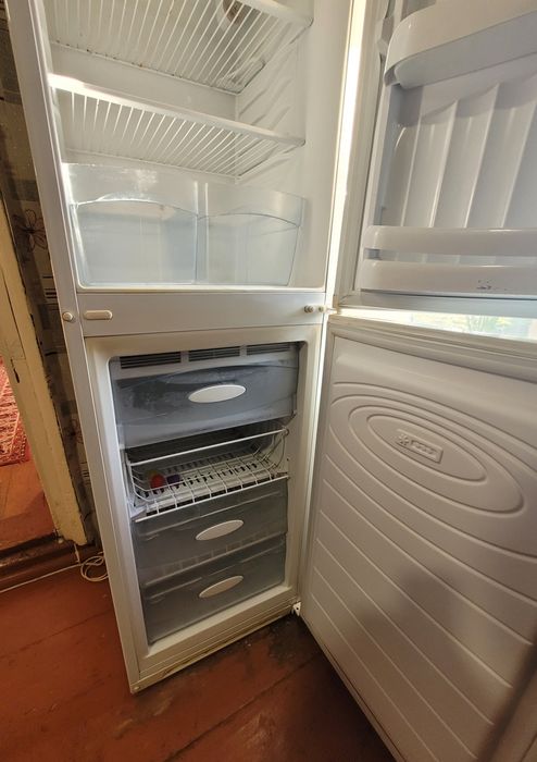 Холодильник Днепр