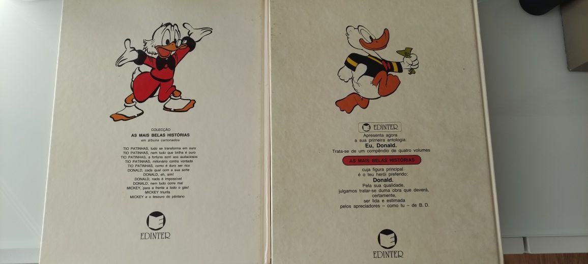 Dois livros Walt Disney anos 80