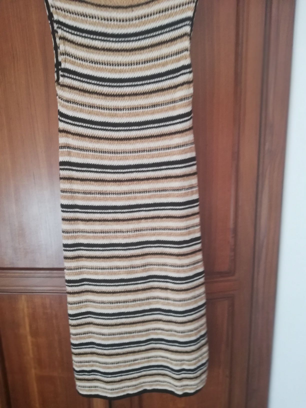 Vestido Massimo Dutti malha croché M