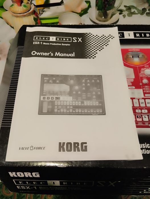 Продам korg esx 1 (сэмплер грувбокс драм машина)