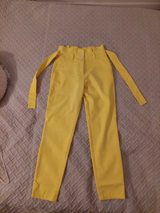 Spodnie żółte rozmiar S