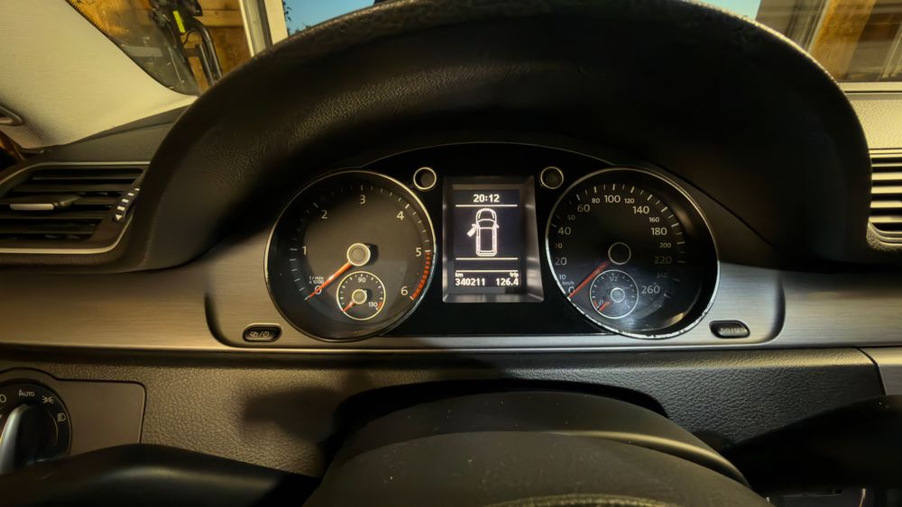 VW Passat B7 2.0 140km 2013r