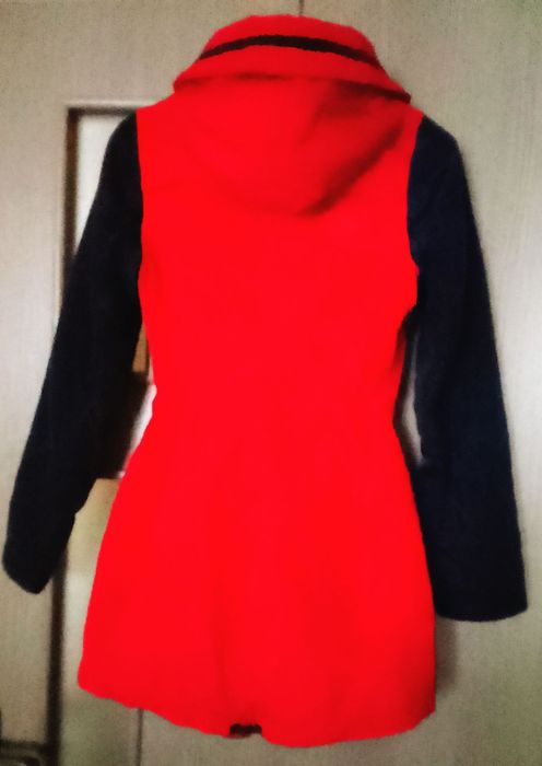 Стильные плащи-тренчи,куртки-парки,пальто. Made in Poland.Размер 44(S)