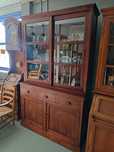 Kredens biblioteka drzewo egzotyczne