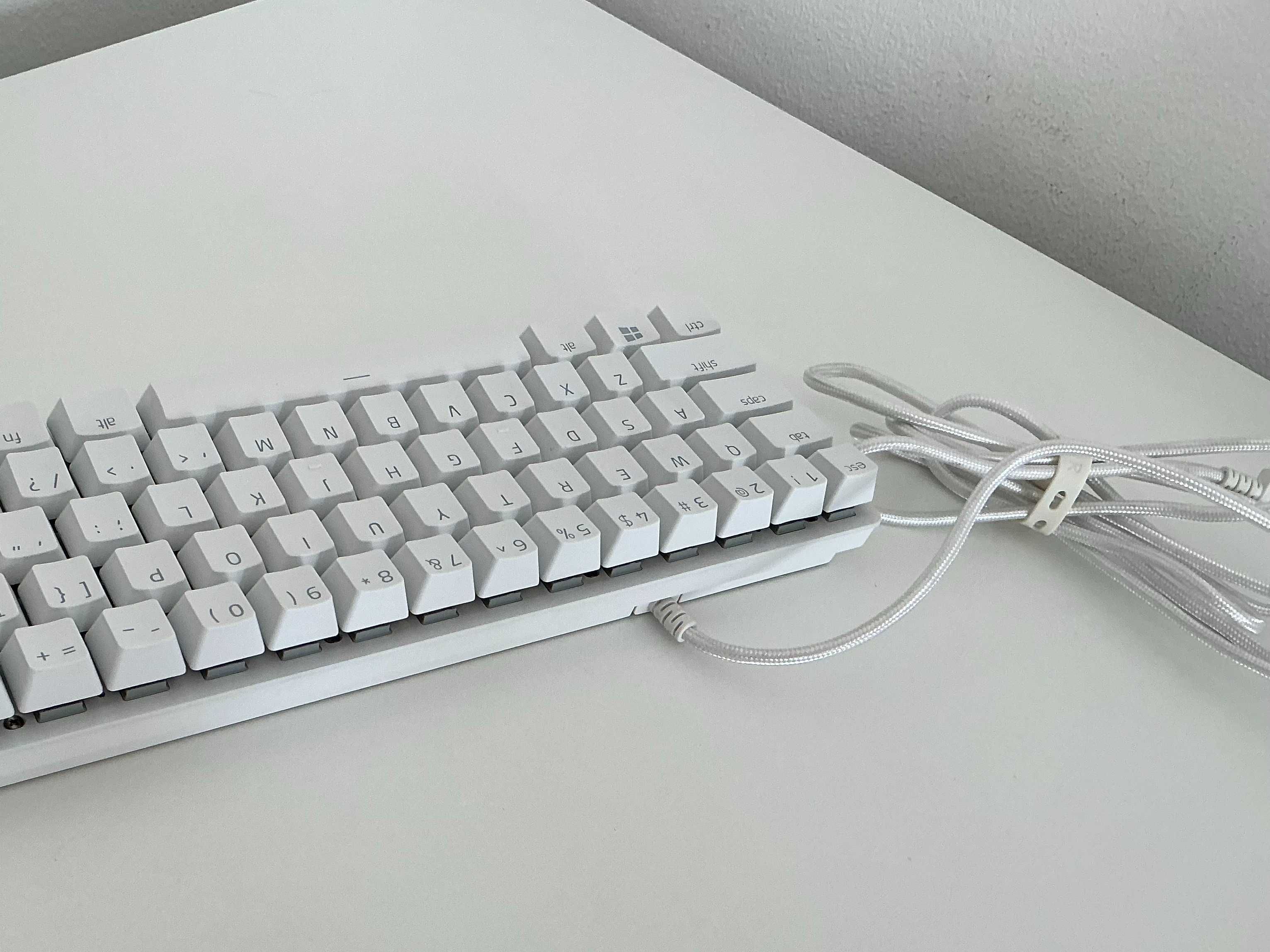 teclado razer huntsman mini