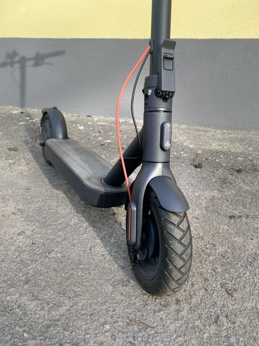 Електросамокат Xiaomi Mi Electric Scooter 4 Pro 2nd Gen