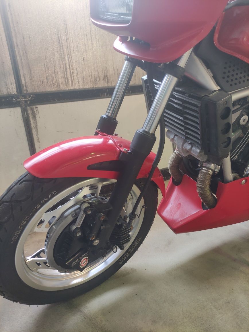 Honda VF 400 F rok 1985