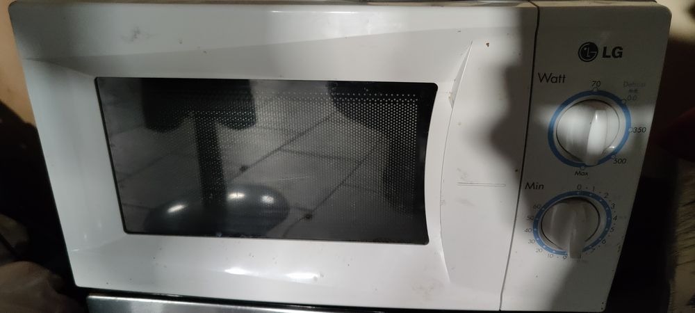 Kuchenka mikrofalowa lg ms-1924w