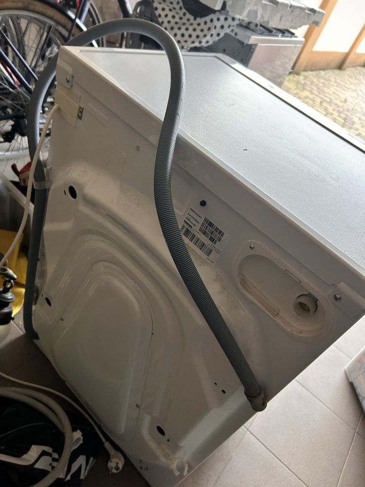 Pralka parowa WHIRLPOOL