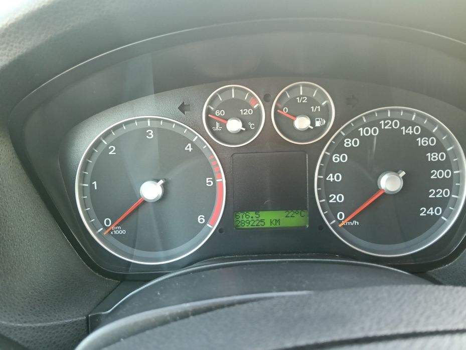 Ford Focus 1.6 tdci SportVan
289.000
03/2007
Bem estimada e em bom est