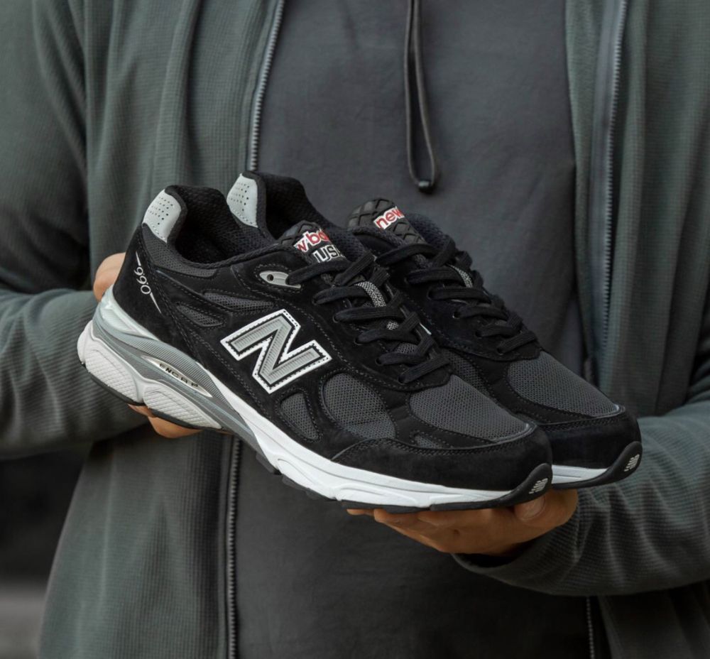 Кросівки Чоловічі New Balance  990 v3 Black Premium