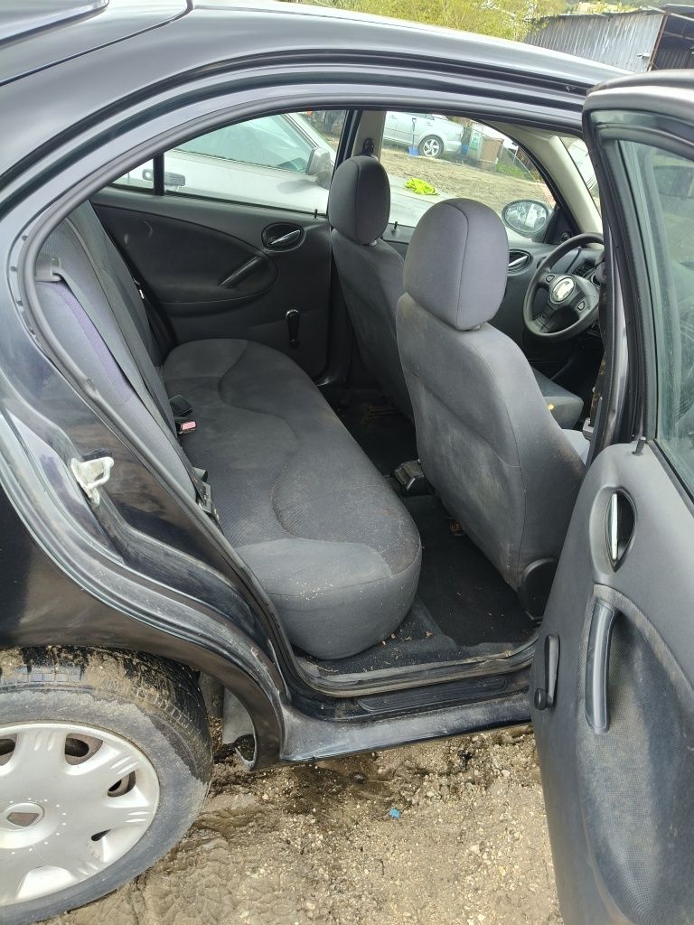 Rover 25 1.1 gasolina 2004 so peças