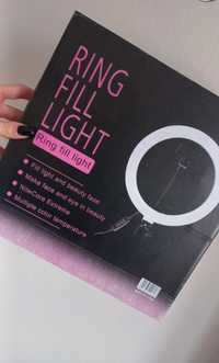 Lampa pierścieniowa LED