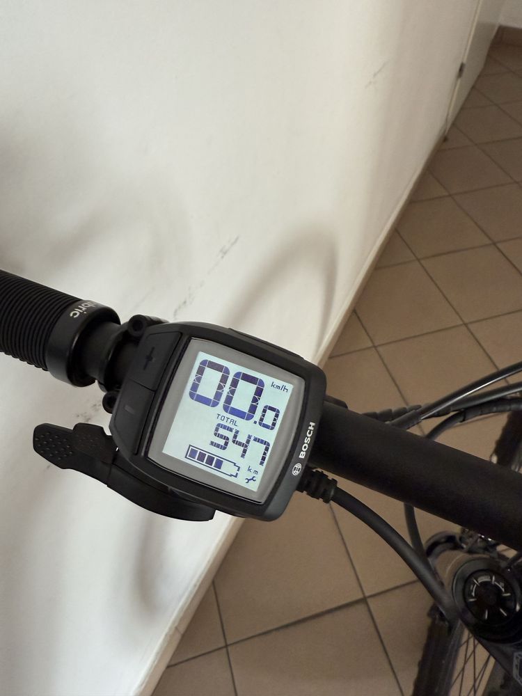 Rower elektryczny. Cannondale e-MTB – Lefty, Bosch, 29