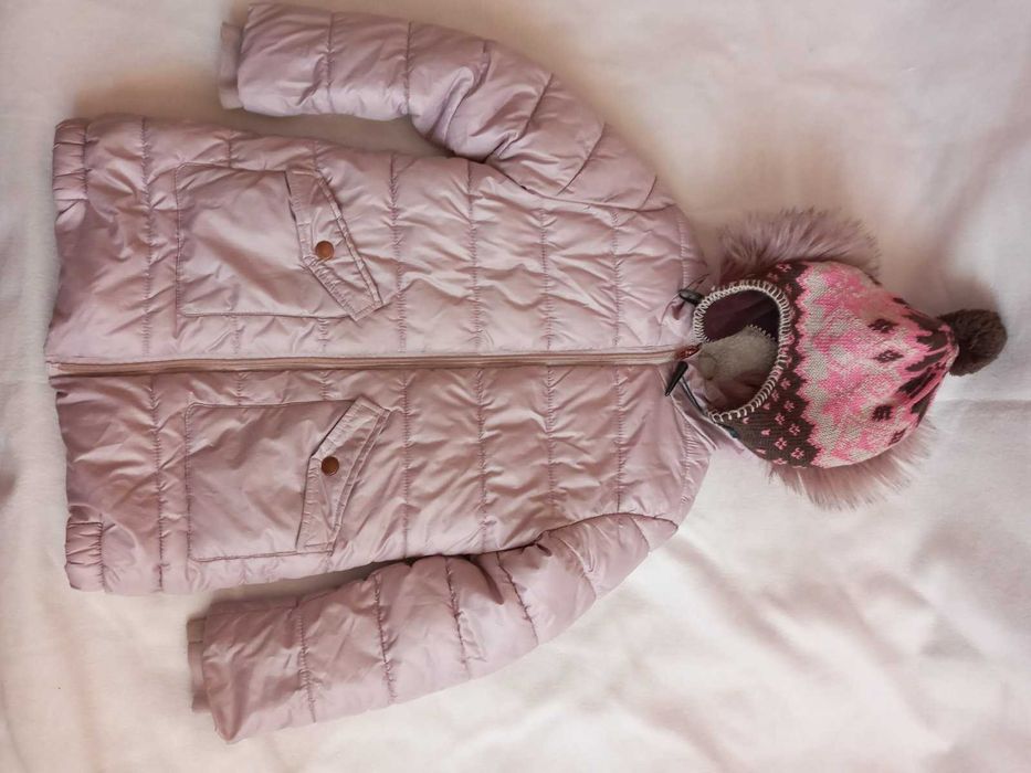 Зимова куртка на дівчинку