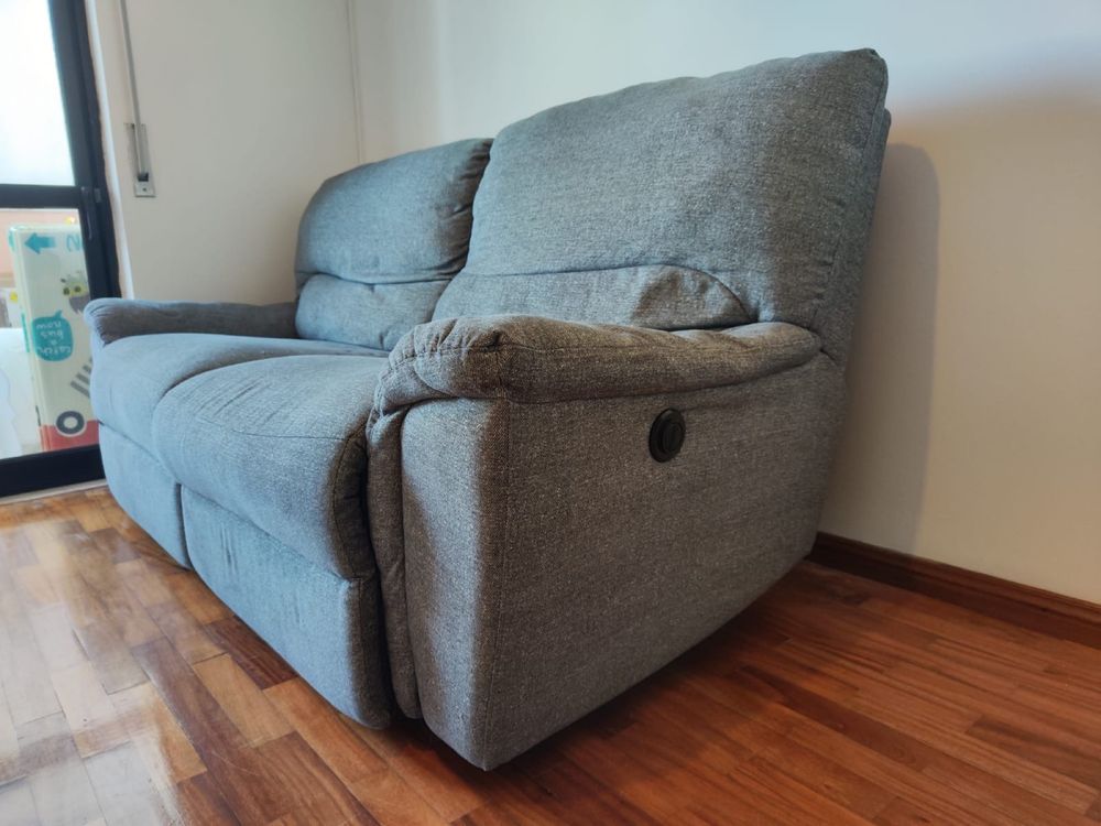 Sofa cinzento - como novo