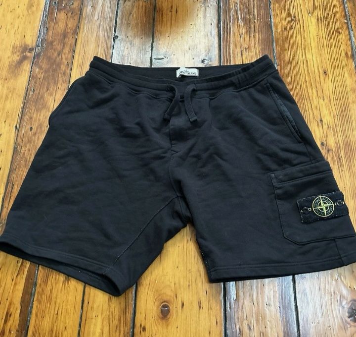 Чоловічі шорти Stone Island