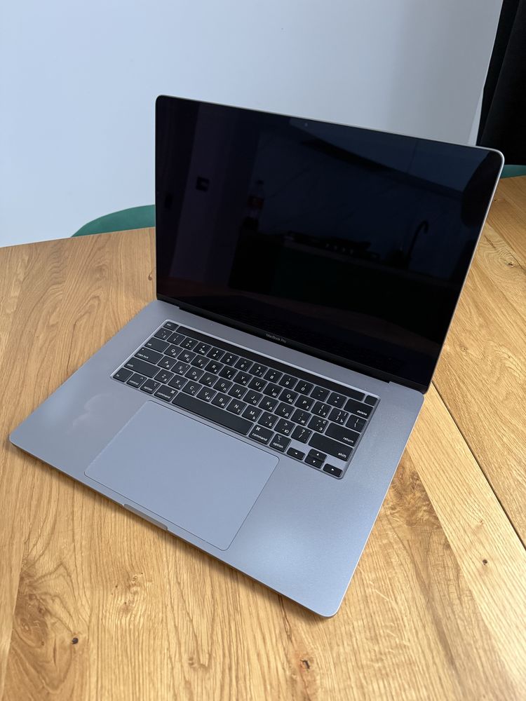 Apple MacBook pro 16 2019р.