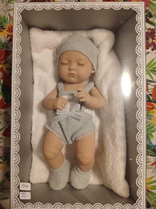 Bebê Reborn 33cm