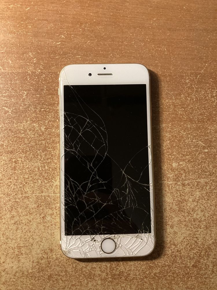 Iphone 6s gold 32 GB kondycja baterii 78%