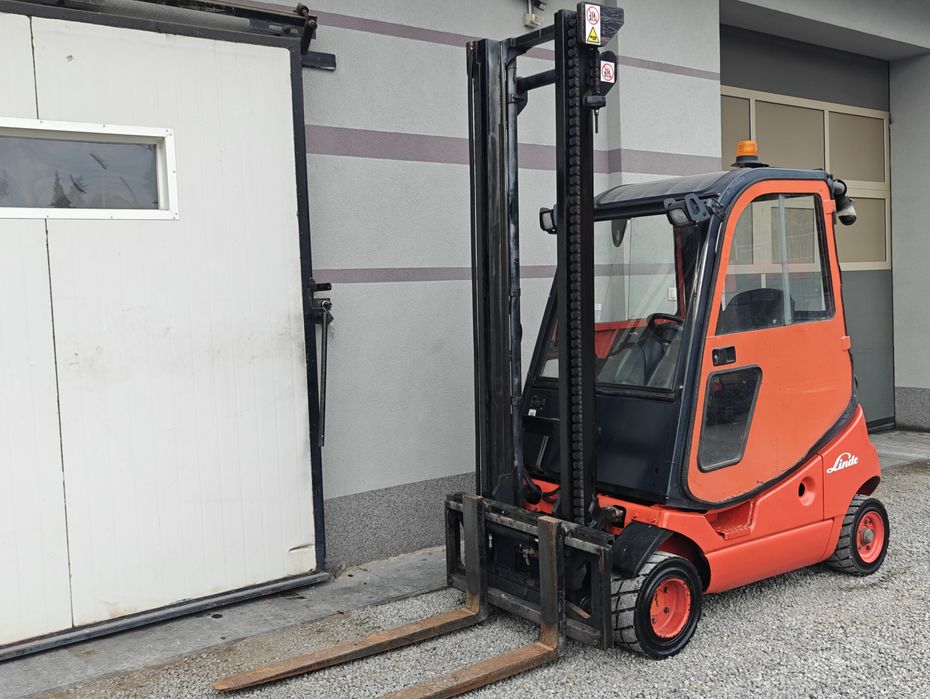 Wózek widłowy Linde H20T-03 Lpg 2T Kabina Podnosi na 4.2m 2004r
