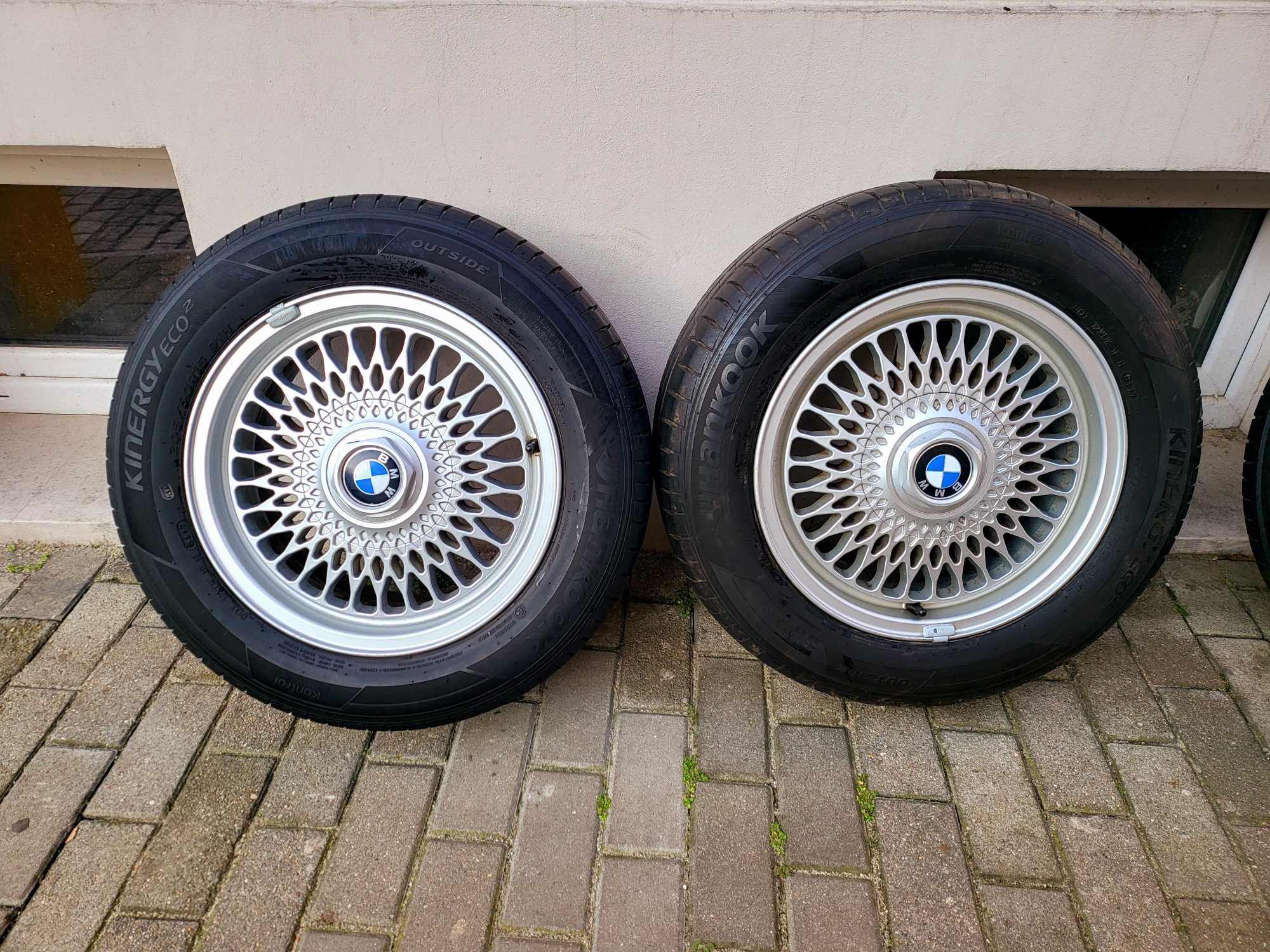 KOMPLET Felgi BMW 15" 5x120  ET47  7Jx15H2 + Hankook 205/65