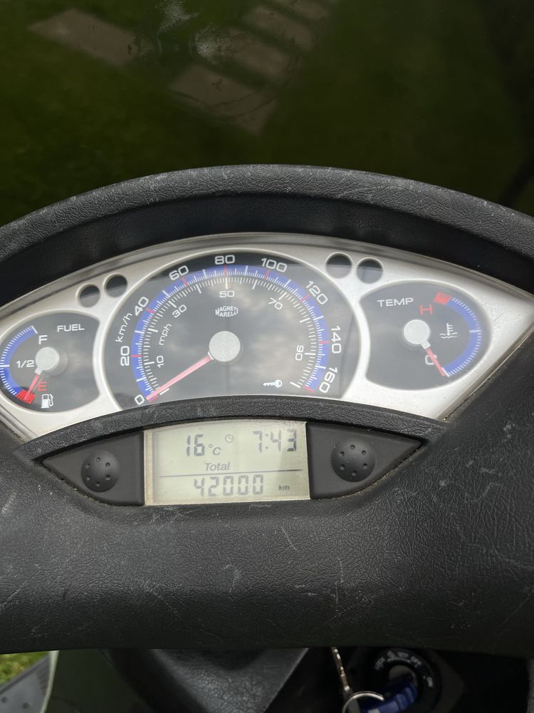 Skuter Yamaha xmax 125