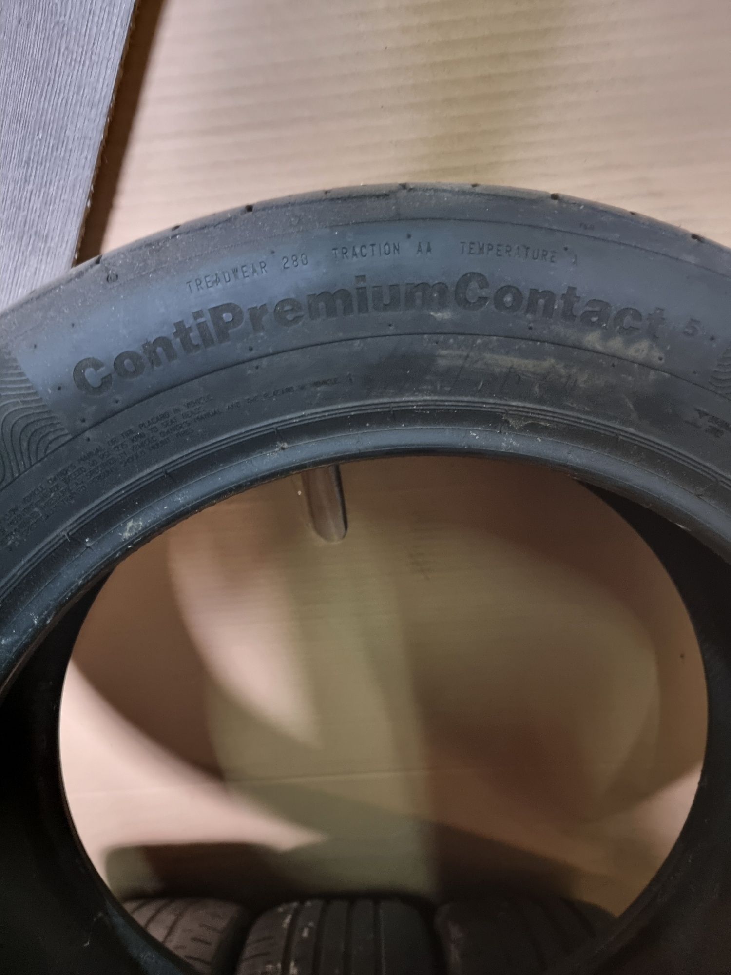 Komplet opon letnich 205/55/17 95v Continental ContiPremiumContact5 XL