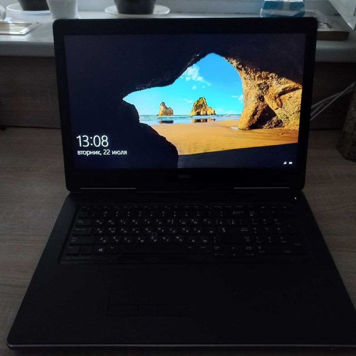dell precision 7710 1тб/intel core i5/Quadro M5000M/оперативка 8гб
