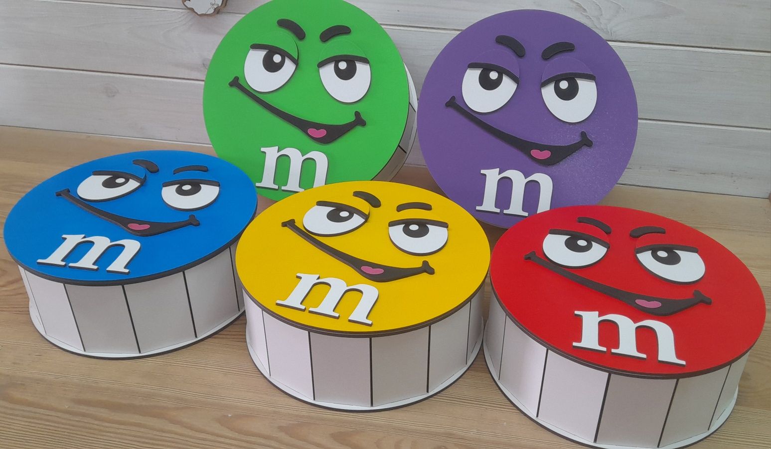 Коробочки ммдемс