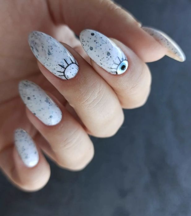 Манікюр Троєщина