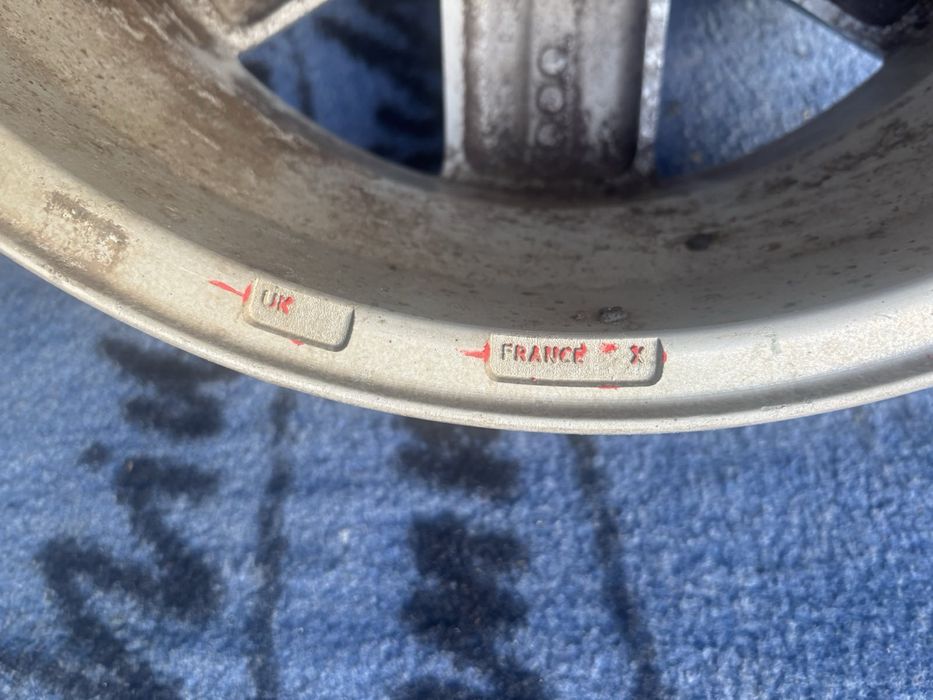 Диски титани 4/100 r16 6.5j et49 renault dacia logan