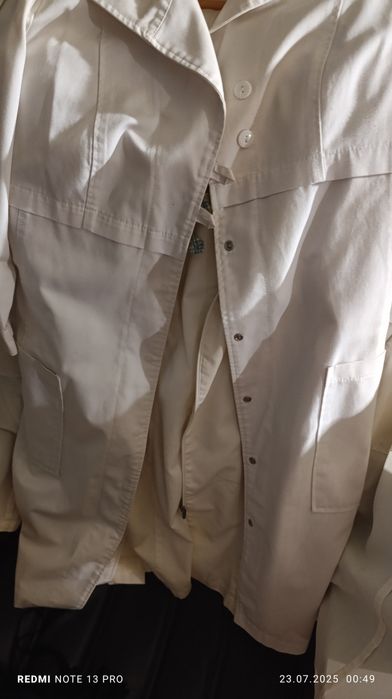 Халаты медицинские б/у хорошего качества