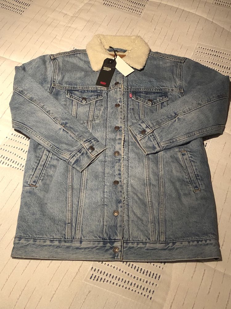 Casaco levi’s novo XS