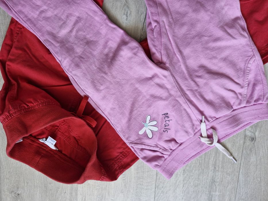 2x spodnie dresy zestaw r.122 czerwone różowe