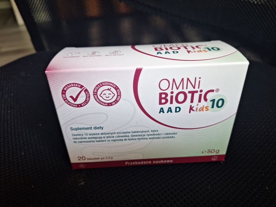 Nowe Omni Biotic 10 AAD Kids probiotyk dla niemowląt i dzieci 20 sasz.