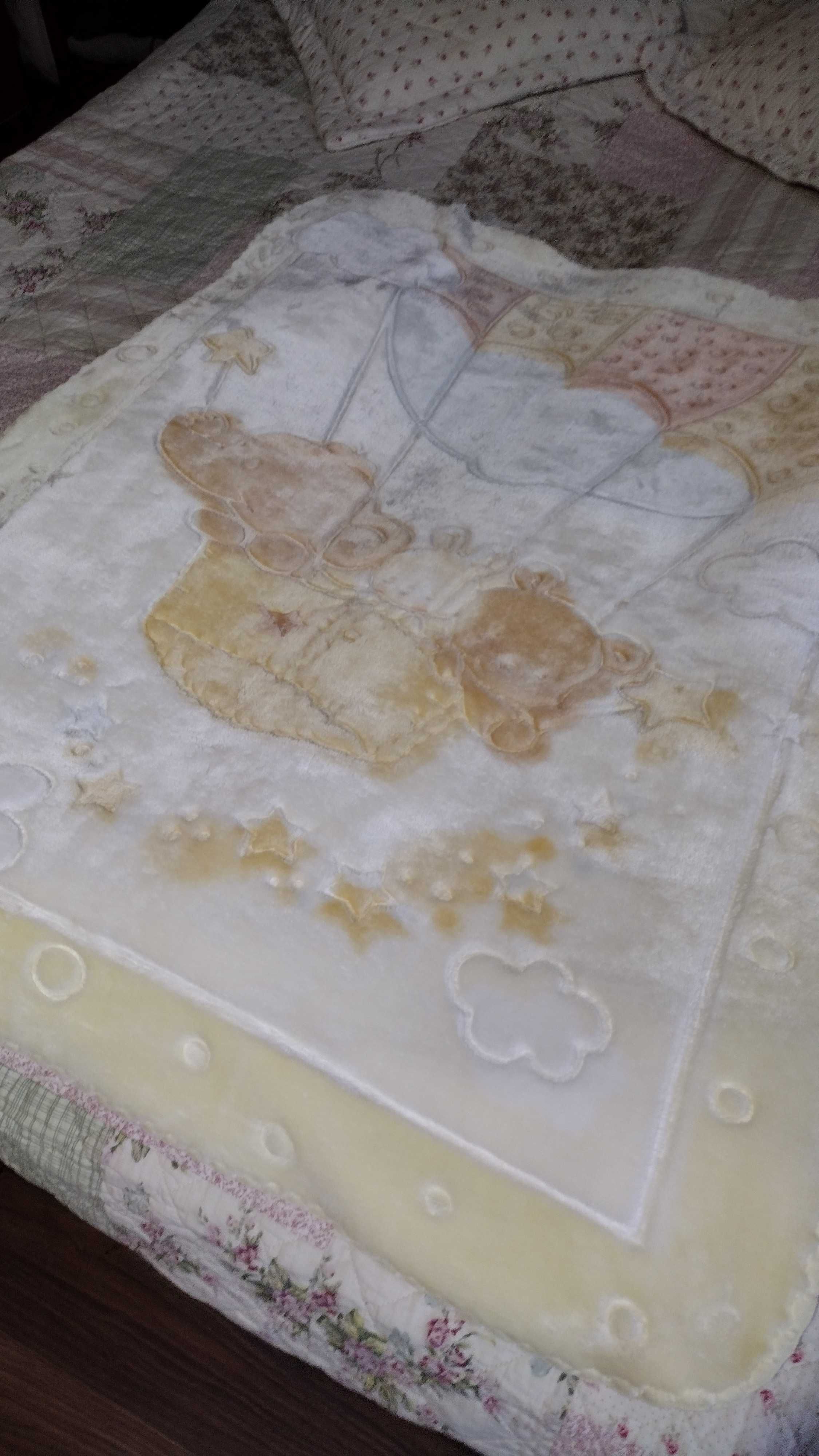 śliczny kocyk akrylowy  90 x 120 dziecięcy