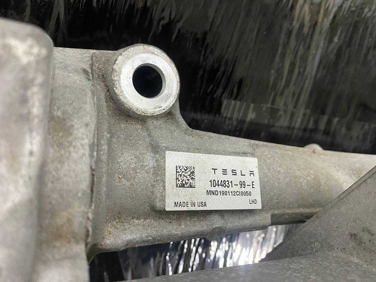 Рульова рейка Tesla Model 3/Y 1044831-00-F, 1044831-99-E