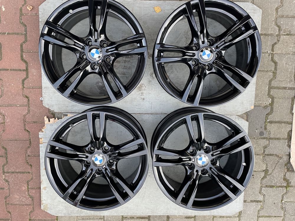 Oryginalne felgi BMW 3 F30 F31 4 F32 F33 18" WZ-400 M Pakiet koła E90