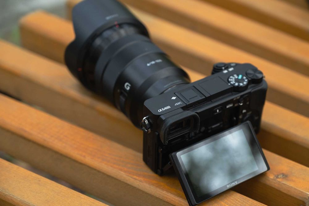 Фотокамера Sony A6400 + об’єктив Sony G 18–105mm f/4 OSS