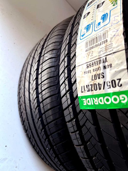 Pneus Goodride SA07 - 205/40/17 - NOVOS