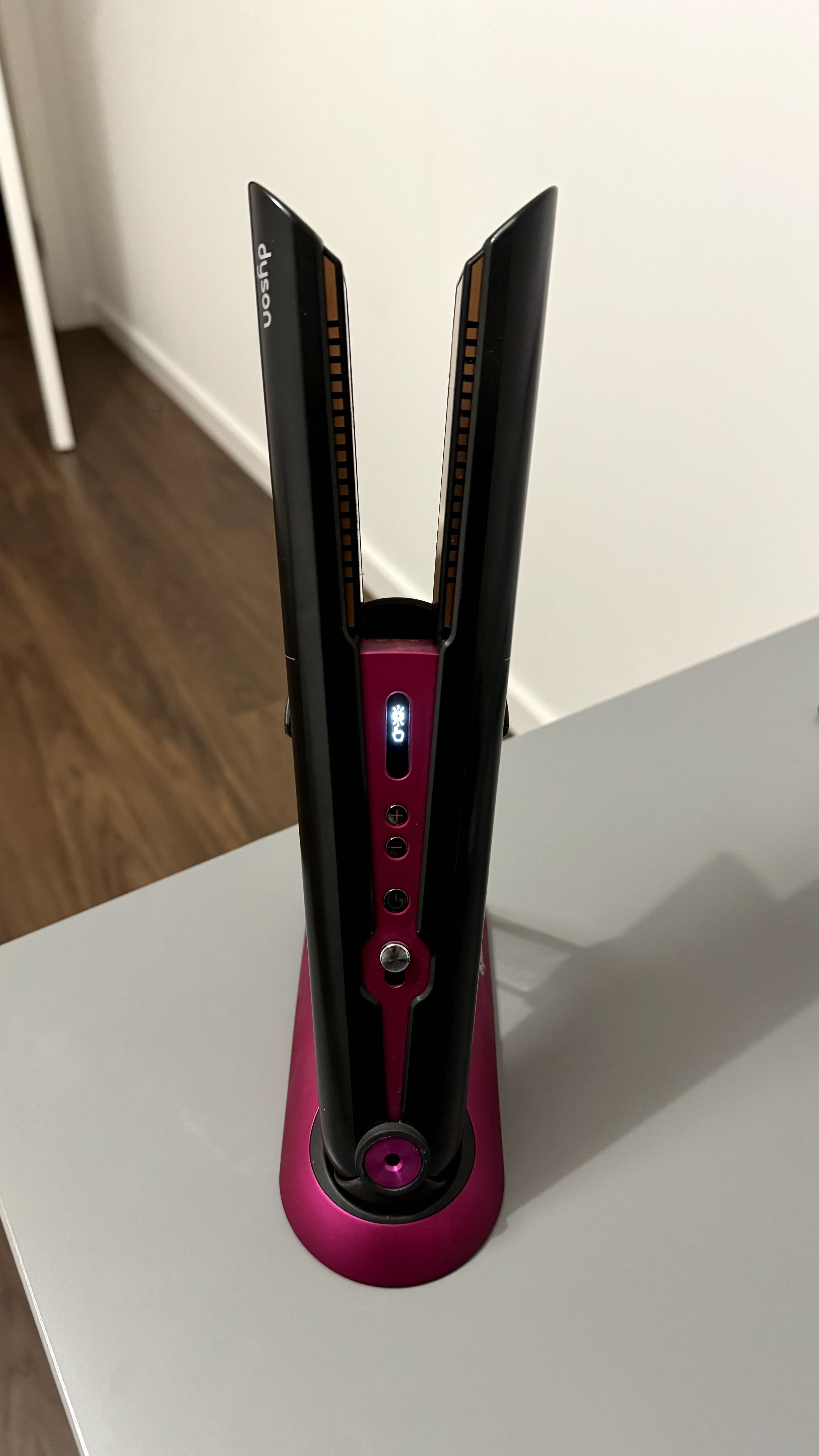 Alisador Dyson seminovo