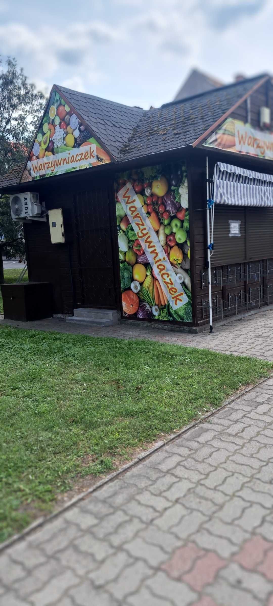 Lokal do wynajecia w centrum.
