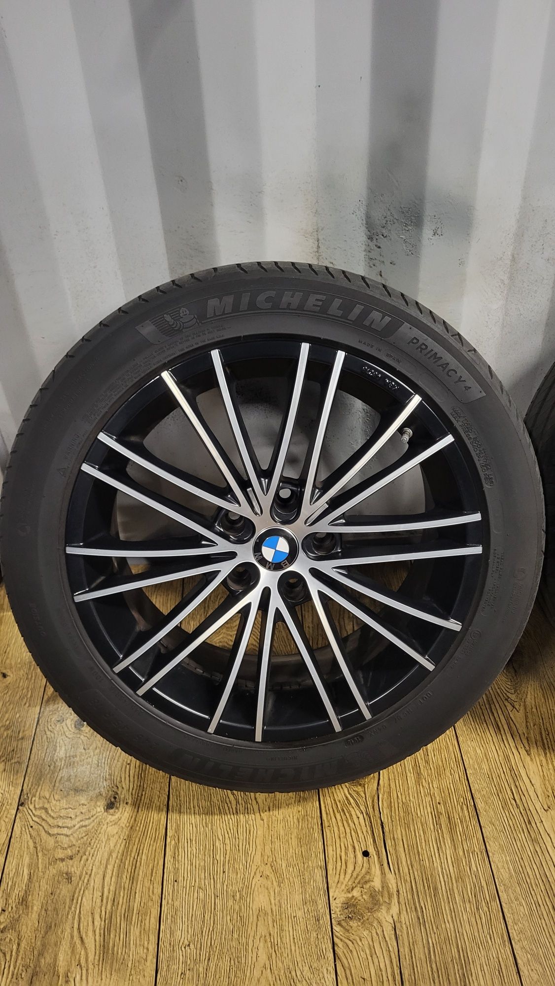 Felgi BMW 18" 5x120 z oponami 245/45 R18 5 F10 F11 E60 3 F30 F31 X1