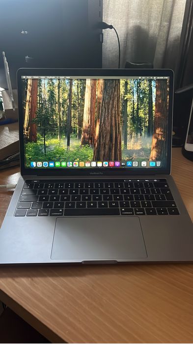 Macbook 2019 i7 16Gb Ram 512Gb