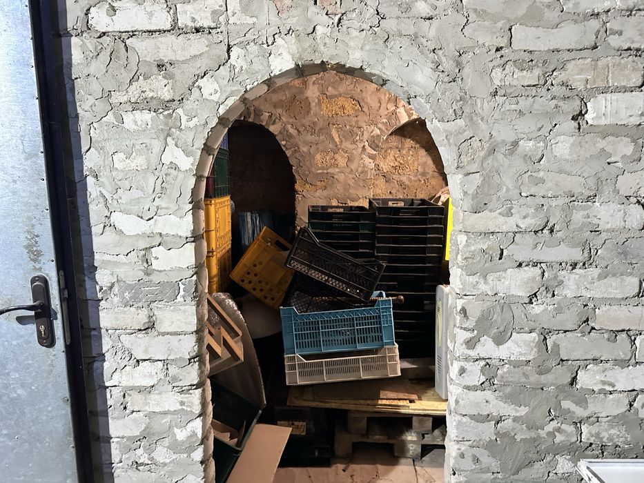 Продам (подвійний)гараж, склад в Корабельному районі