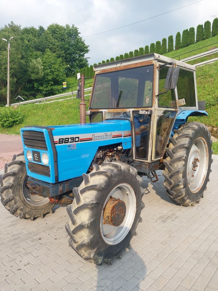 LANDINI 8830 4X4 Wspomaganie Kabina