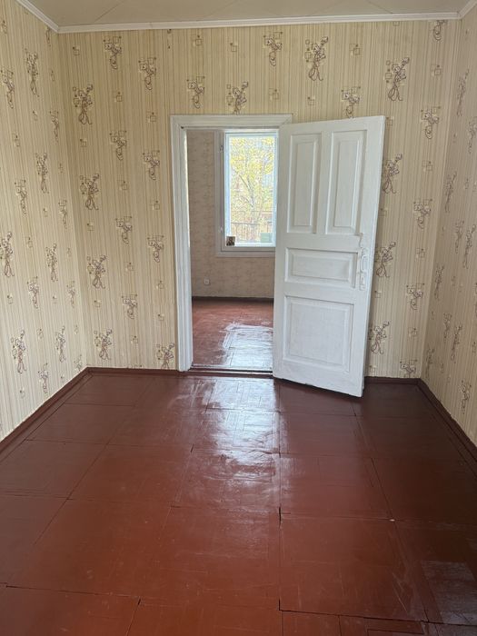 Дачя Пороскотень СТ Гвардієць 1